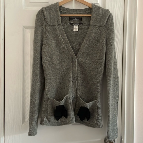 By Marlene Birger Gray Lambswool Cardigan with Black Gros Grain Ribbons Sz S - Picture 3 of 7
